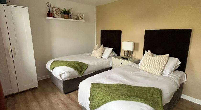 Image of Standard Twin Room 0