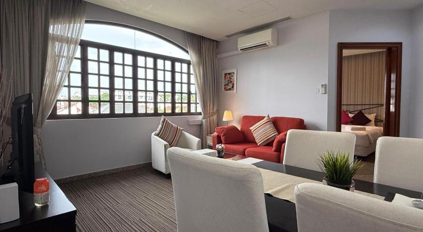 Image of Deluxe One-Bedroom Apartment 3
