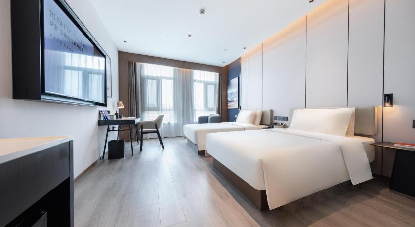 Atour Hotel Jinan Tangye Century Avenue