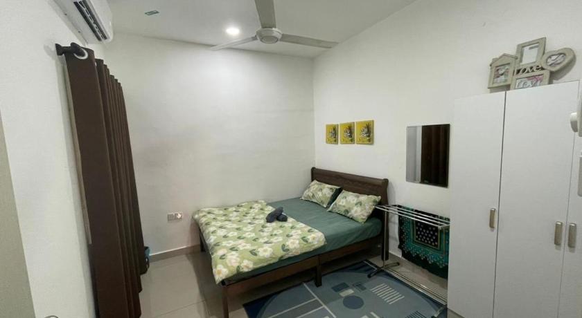 ペカン Homestay Azirah - muslim only 3つ星 ゲストハウス 客室