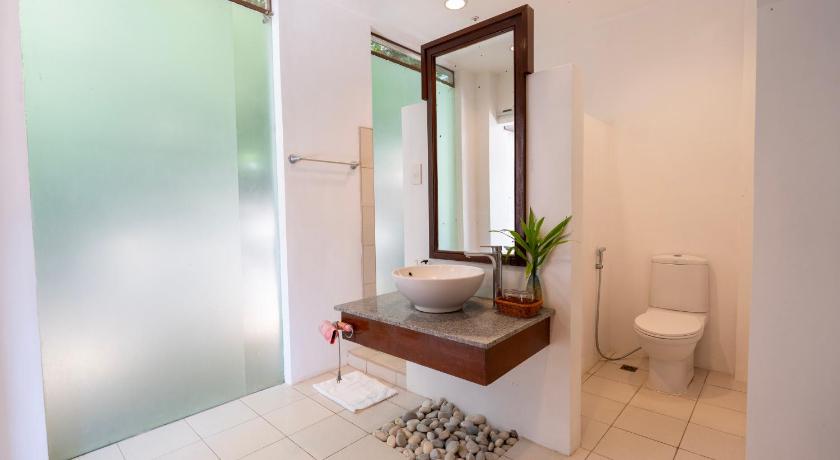 Image of 2-Bedroom Hillside Summit View Villa 2