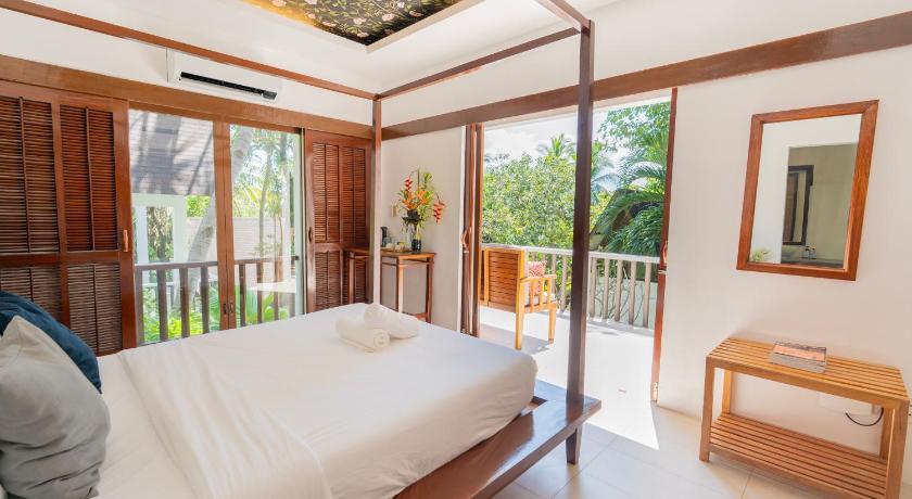 Image of 2-Bedroom Hillside Summit View Villa 0