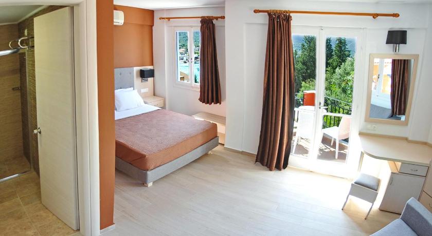 Vliho Bay Boutique Hotel photo
