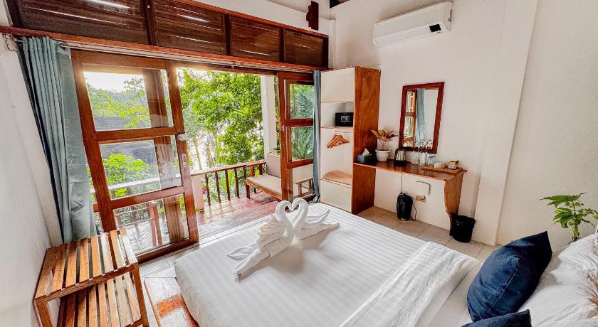 Image of 1-Bedroom Sea View Villa 0