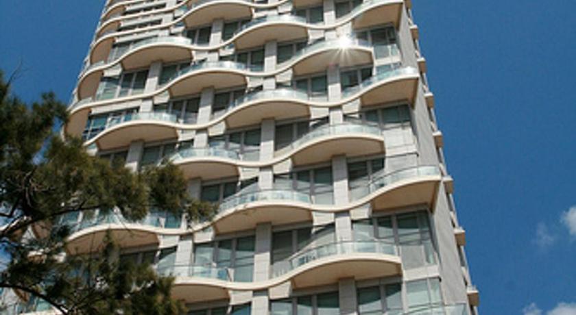 Sea Suites Apartments - image 8