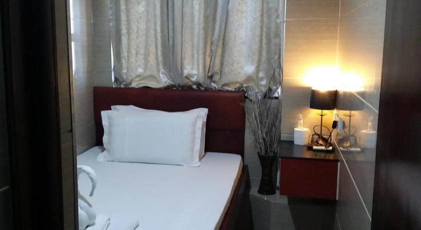 Happy land guesthouse photo