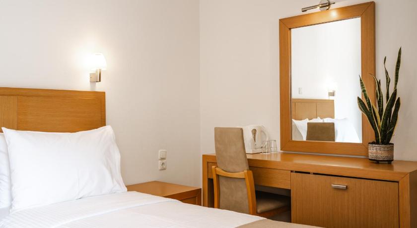 Image of Twin Room 5
