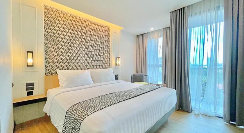 รูปของห้องดีลักซ์เตียงคิงไซส์ (Deluxe King Room) 0