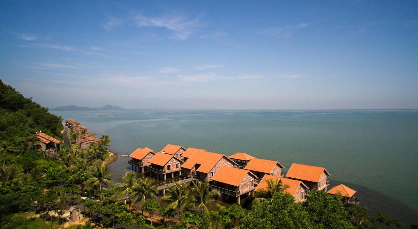 Image of Hillside Pool Villa 12