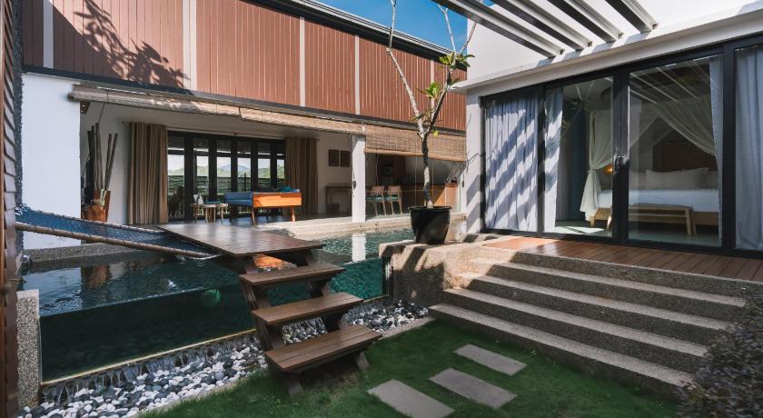 Image of 1-Bedroom Deluxe Villa with Pool 8