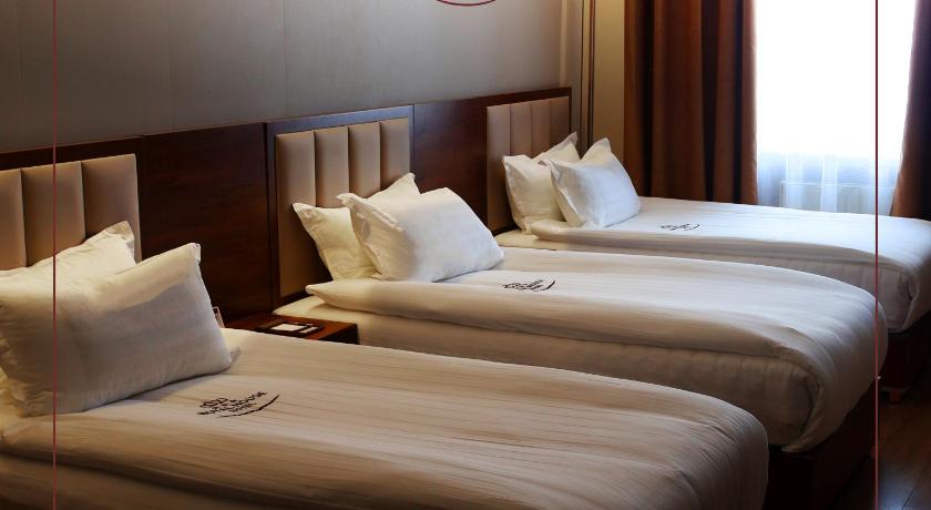 Image of Triple Room 4