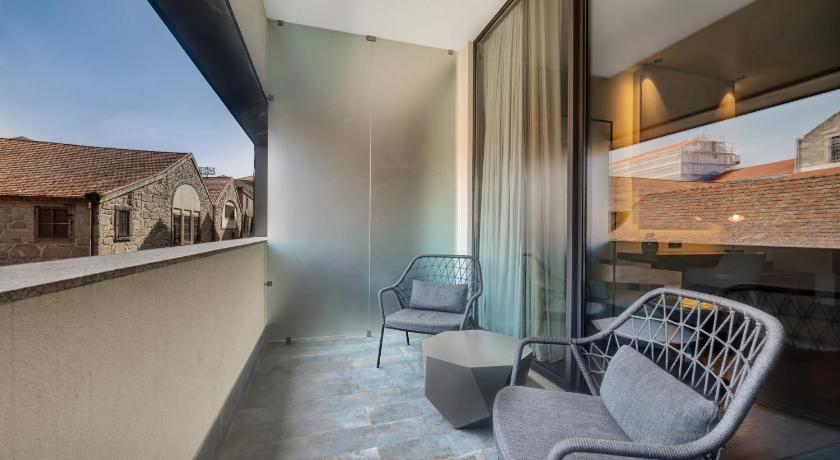 ヴィラ・ノヴァ・デ・ガイア Hilton Porto Gaia 5つ星 ホテル 客室