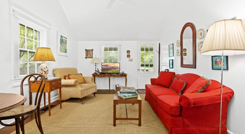 프로스펙트 (KY) Stunning Cottage in Famous KY Garden -Sleeps 2 4성급 숙소 수영장