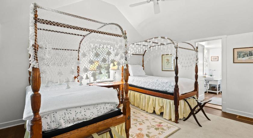 프로스펙트 (KY) Stunning Cottage in Famous KY Garden -Sleeps 2 4성급 숙소 로비