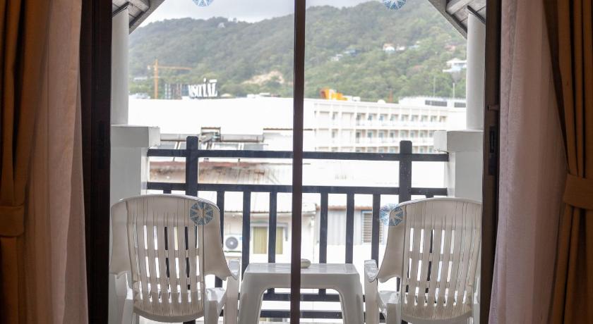 Image of Deluxe Double or Twin Room 3