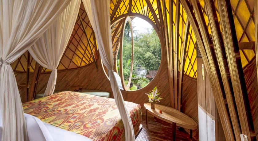 Image of New Moon House - One Bedroom Private Pool River View 3