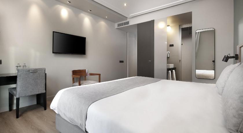 Immagine di Matrimoniale o Doppia con Letti Separati (Double or Twin Room) 10