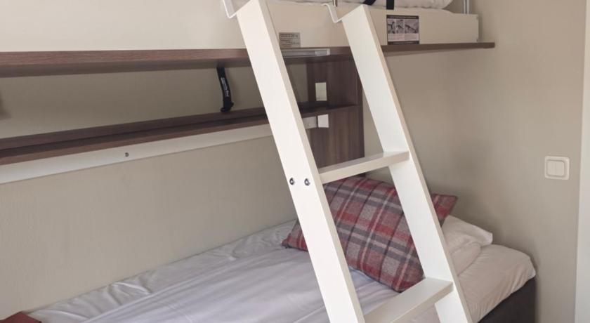 Image of Single Room 0