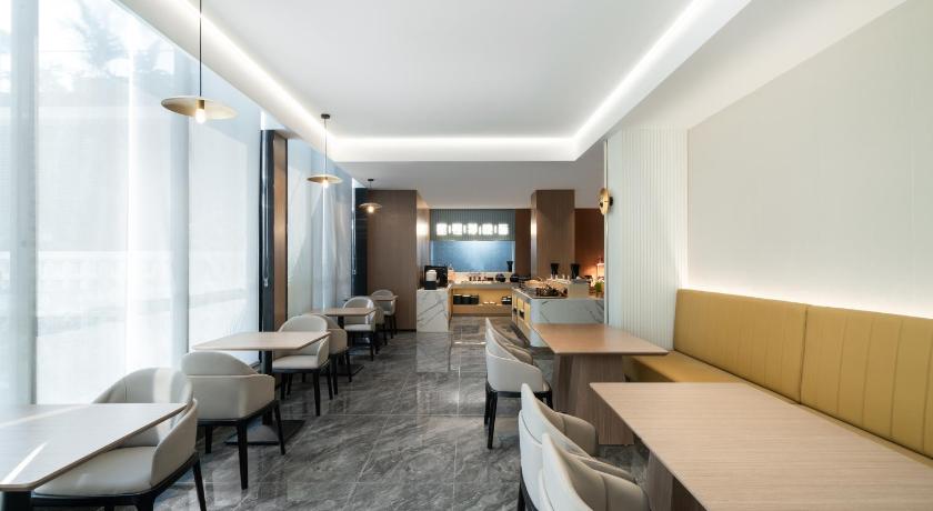 桂林 Starway Hotel Guilin Two Rivers and Four Lakes Scenic Area 3つ星 ホテル スイート