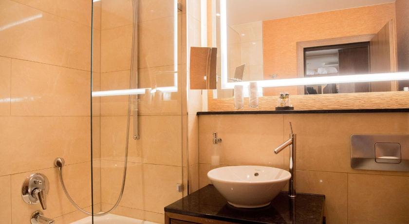 "Superior" klases divvietīgs numurs (1&nbsp;gulta) (Superior Double Room) attēls 6