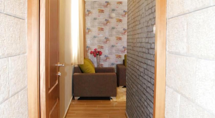 City Apartments - image 32