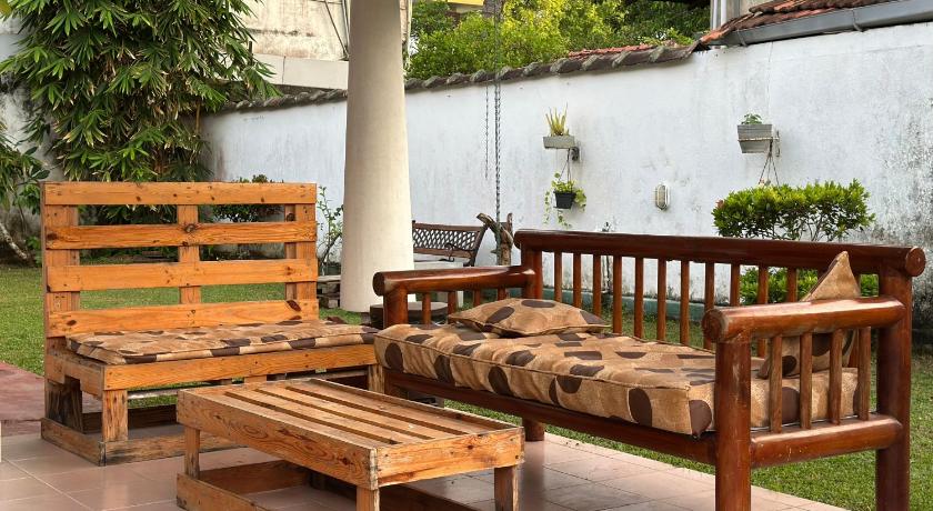 Sky Hostel Negombo - image 10
