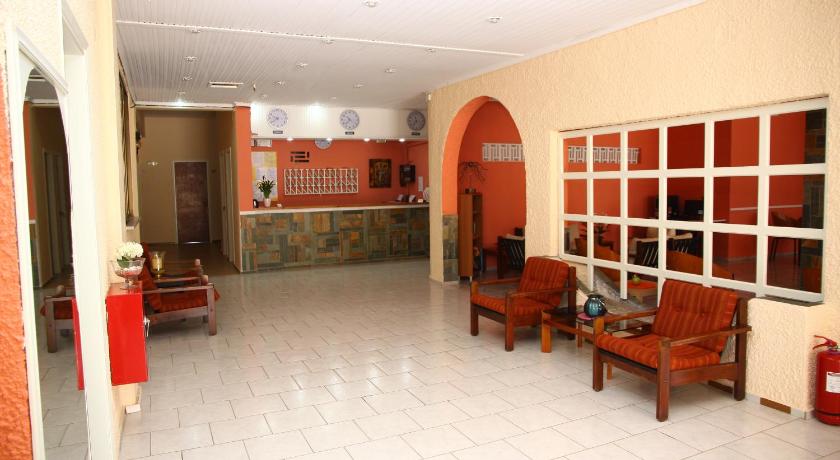 Triton Garden Hotel photo