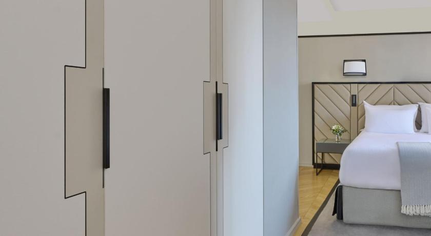 Image of Two bedroom Premier Suite 8