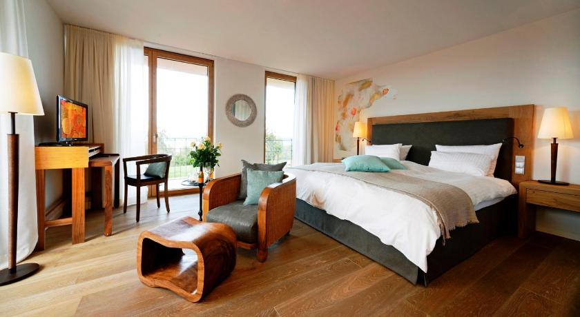 Hotel Hirschen Horn photo