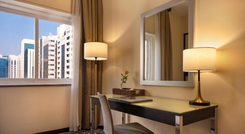 Image of One Bedroom Executive Suite 10