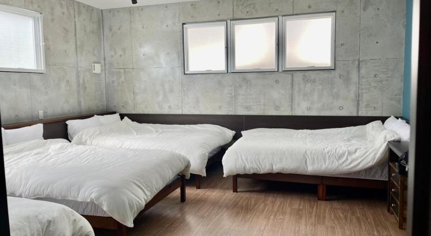 沖縄本島 恩納村リゾート貸別荘 COCO PLUS No1 3つ星 シングルルーム 眺望