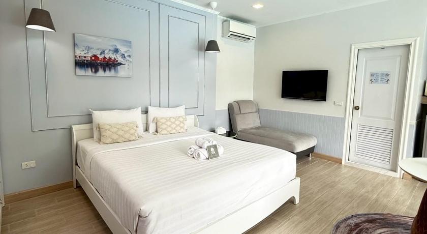 Image of Mini Suite 12