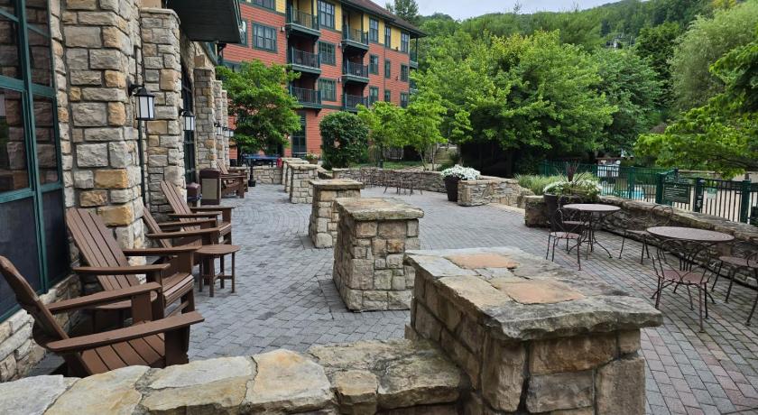 버넌 타운십 (NJ) The Appalachian Hotel at Mountain Creek Resort - Pool, Hot Tub & Sauna 4성급 숙소 레스토랑