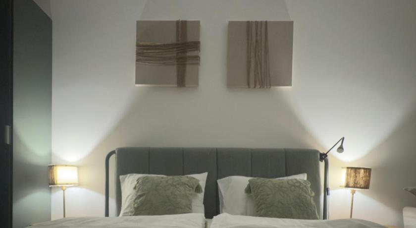 韦利科格拉迪什泰 Code3 Srebrno Jezero 3星级 单人房 景观