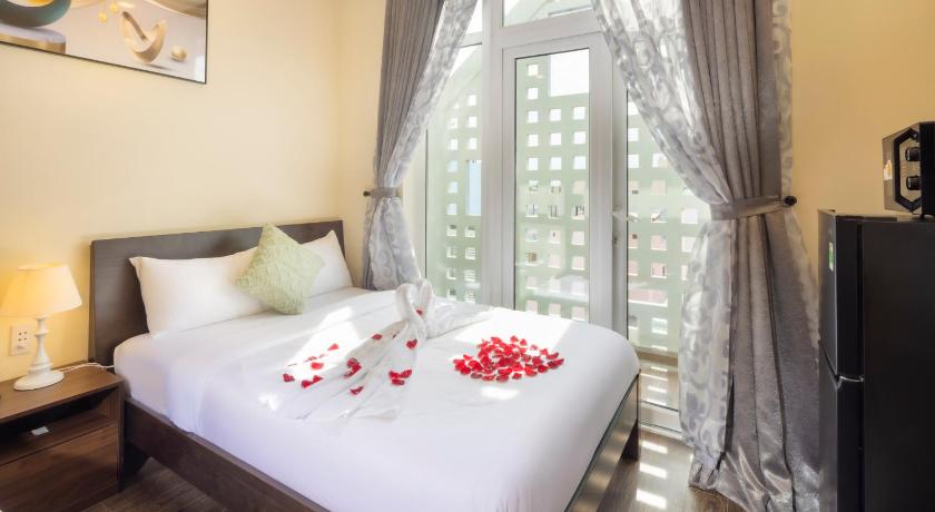 ホーチミン Diamond Crown 2 Hotel 3つ星 ホテル 眺望