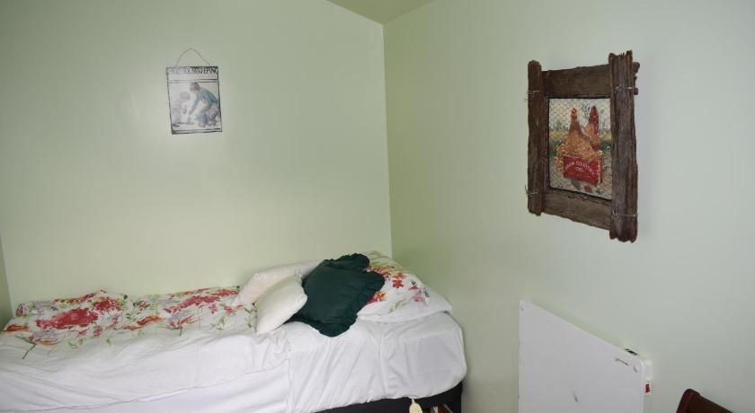 Image of One-Bedroom Lodge Suite 10