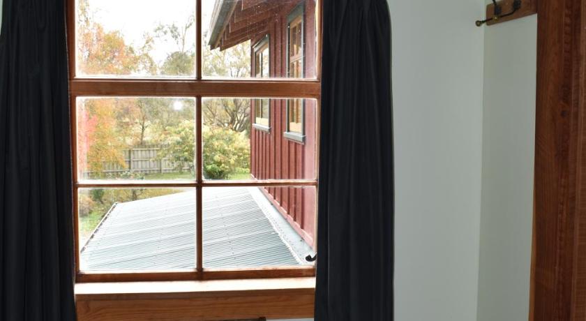 Image of One-Bedroom Lodge Suite 9