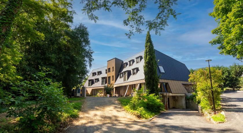 圣吉龙 Hotel La Cachette de Nina- Madame reve - Saint-Girons 酒店 外观