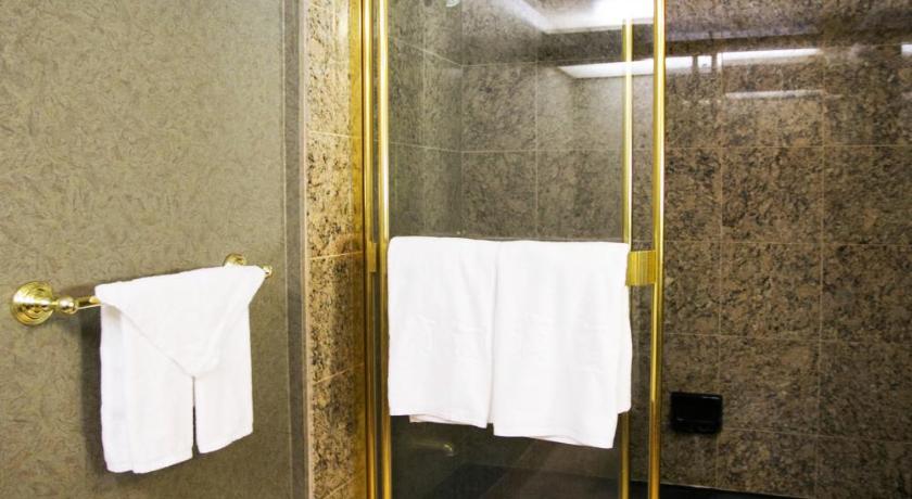Image of Family Suite 10