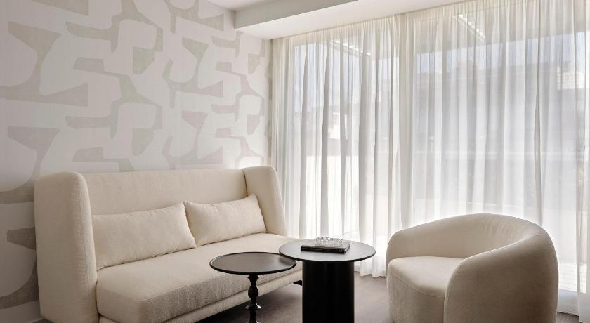 รูปของActive Suite 8