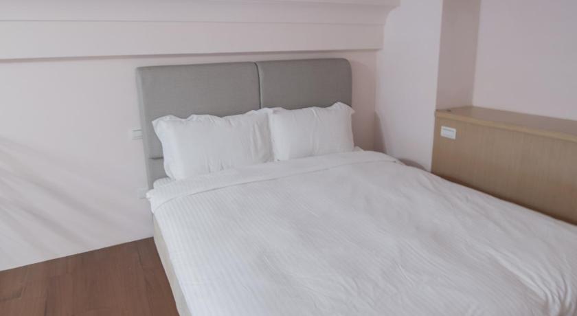 Image of Luxury Quadruple Room 13