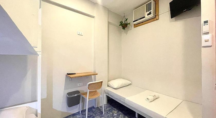 Image of Budget Double or Twin Room 8