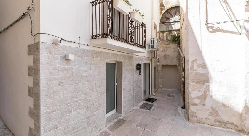 Palazzo Seculari by BarbarHouse