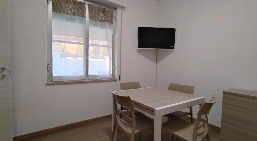 トレスヌラゲス Delfini Apartment 4つ星 ゲストハウス スイート