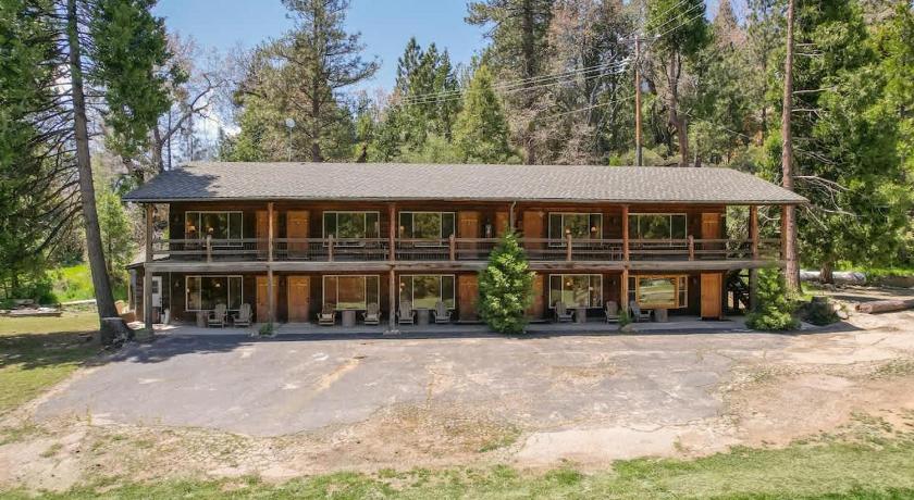 波特维尔 (CA) Mountain Nook CN Lodge #4 3星级 住宿 大堂