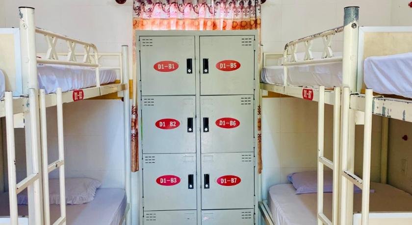 Image of Bed in 8-Bed Mixed Dormitory Room 2