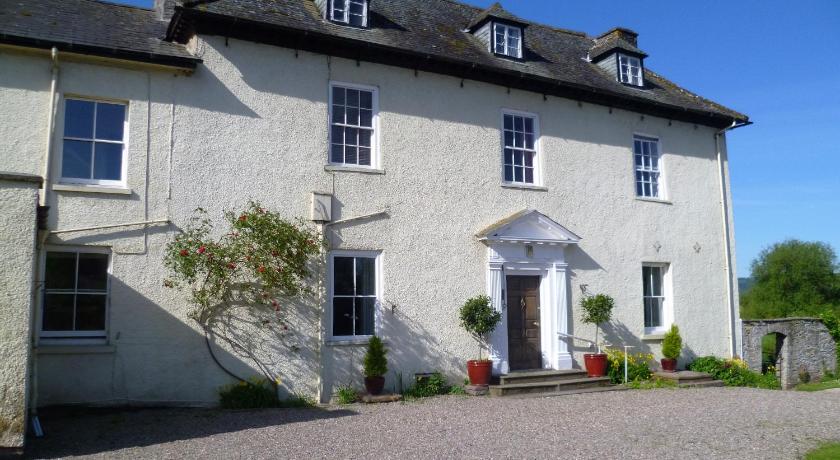 Aberllynfi Riverside Guest House