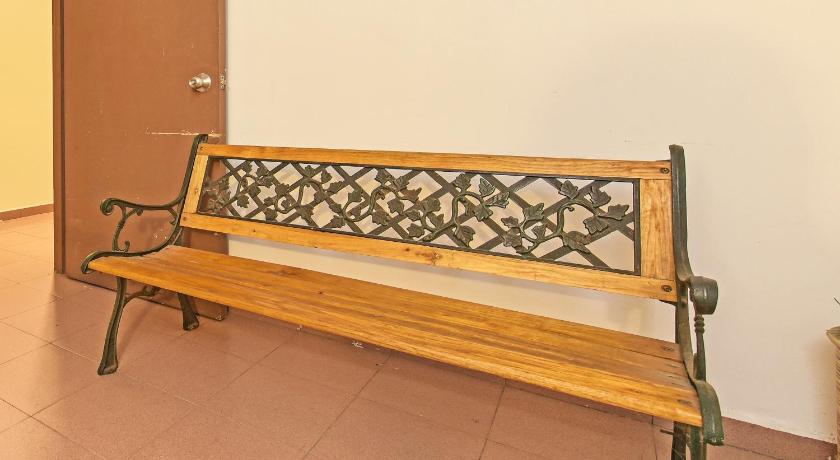 セリマンジュ SPOT ON 91178 Motel Impian 2つ星 ホテル 外観