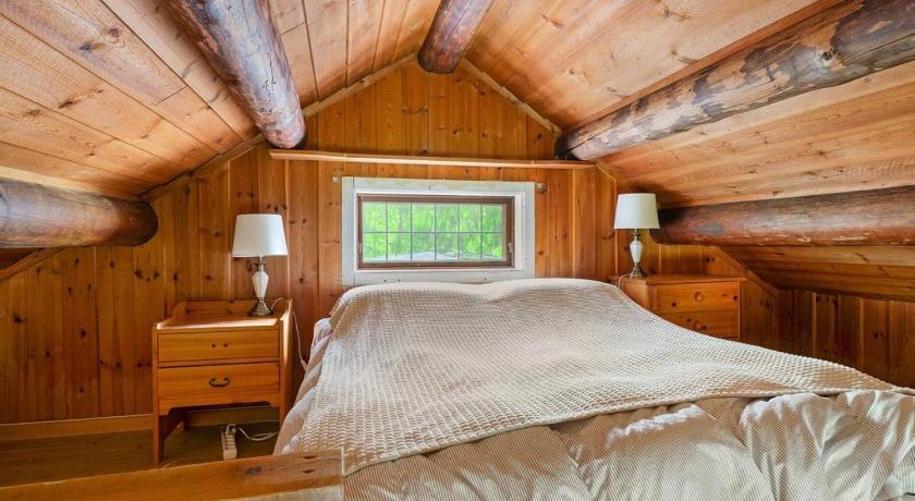 ハンマルスストランド Bjornstuga 4つ星 シングルルーム 客室