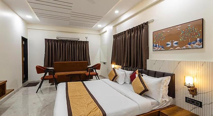 Hotel Money Plant - image 14